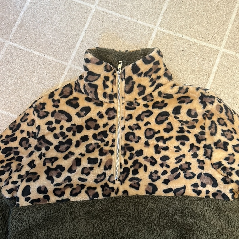NEW CDM FLEECE - Picture 3 of 5